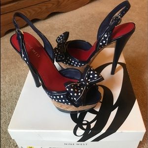 Nine West Chameleon navy/white polka dot